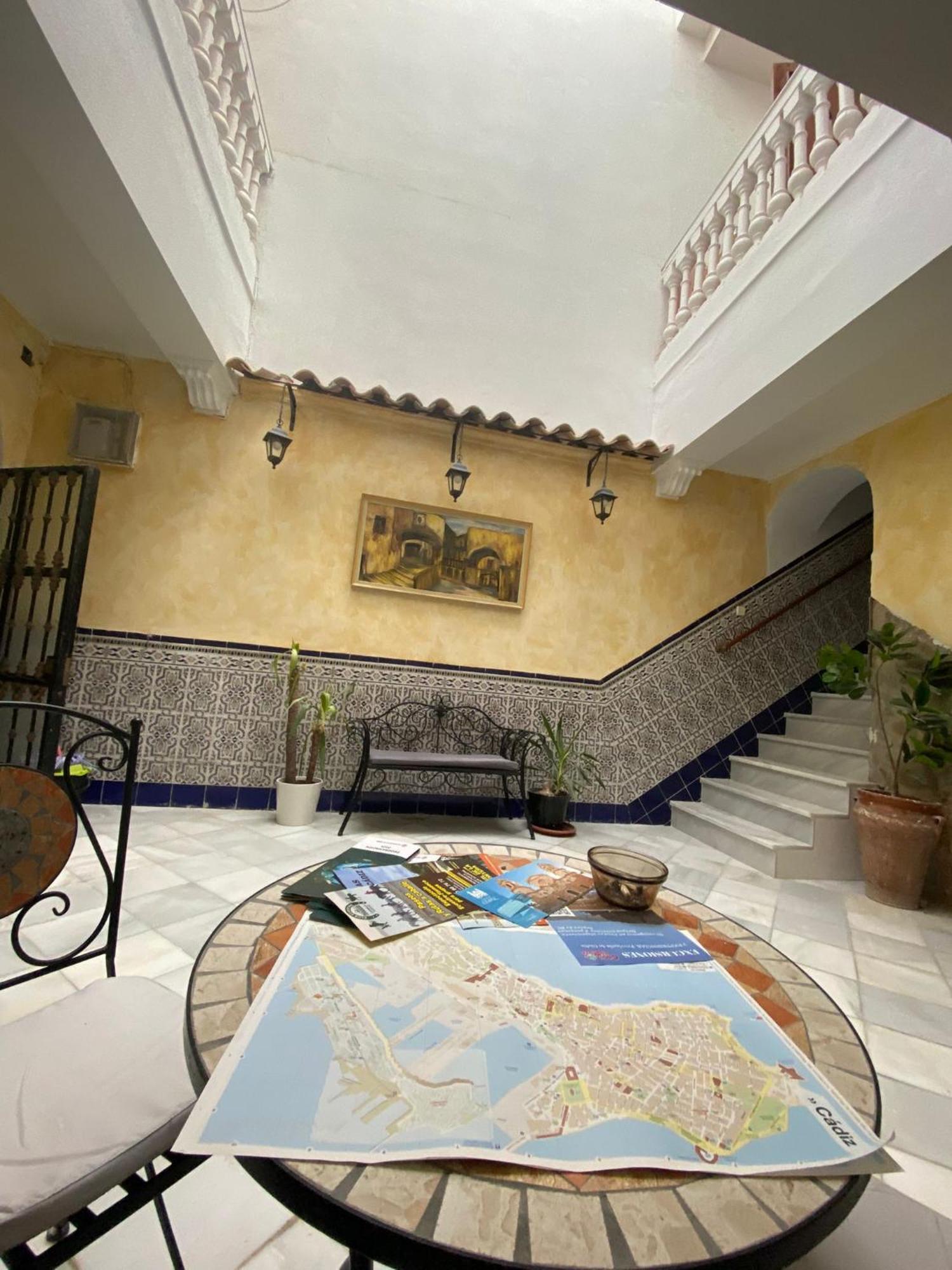Patio Andalusi Junto A La Vina Apartment Cádiz Exterior foto